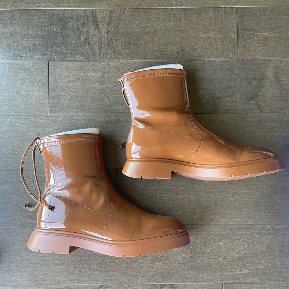 Stuart Weitzman Benita Flat Vinyl booties